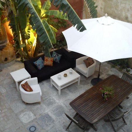 Apartamentos El Patio Andaluz Jerez de la Frontera Kültér fotó