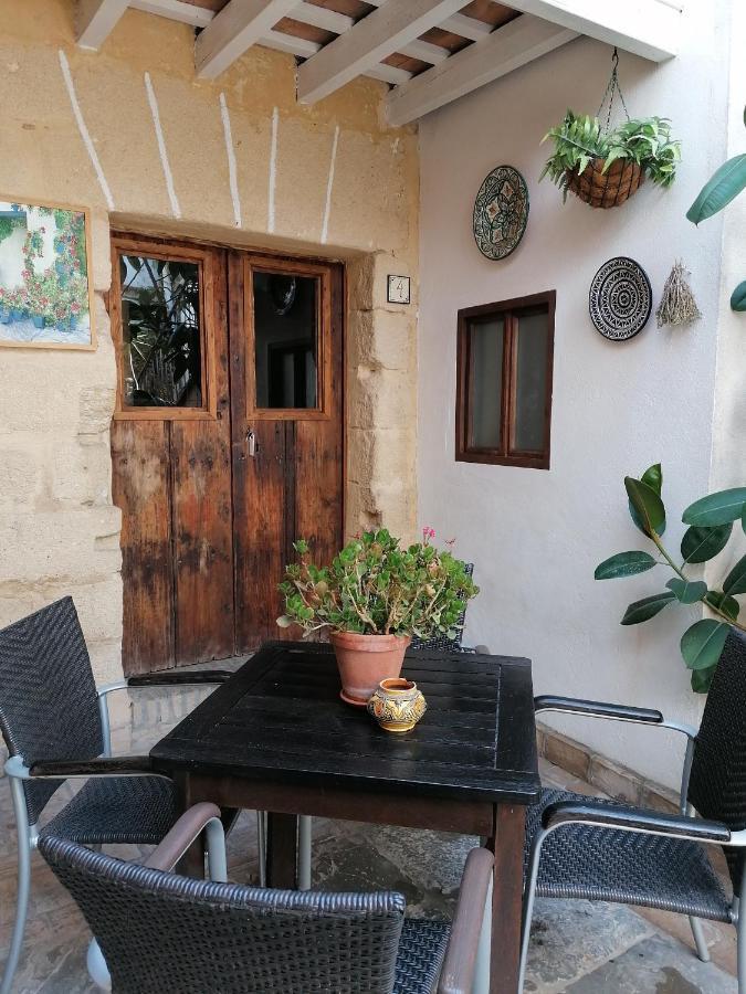 Apartamentos El Patio Andaluz Jerez de la Frontera Kültér fotó