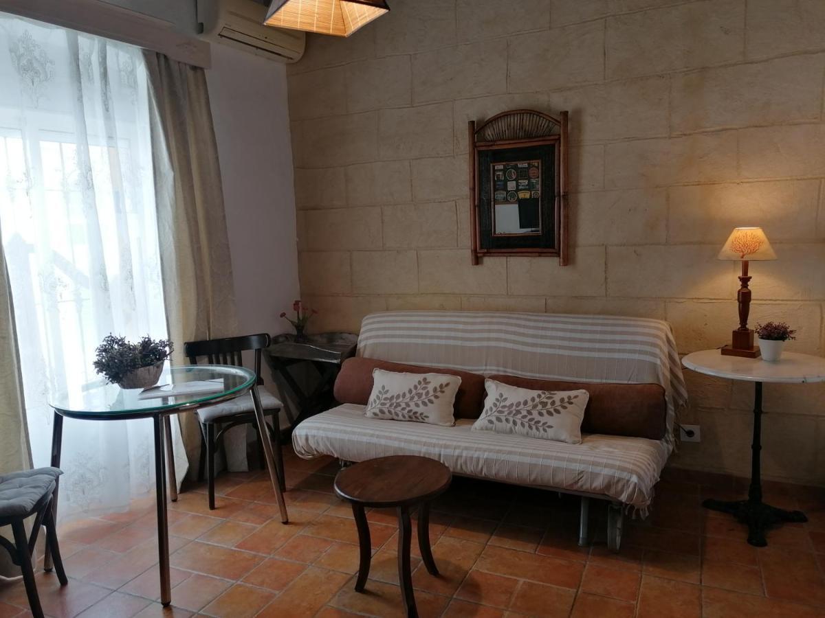 Apartamentos El Patio Andaluz Jerez de la Frontera Kültér fotó