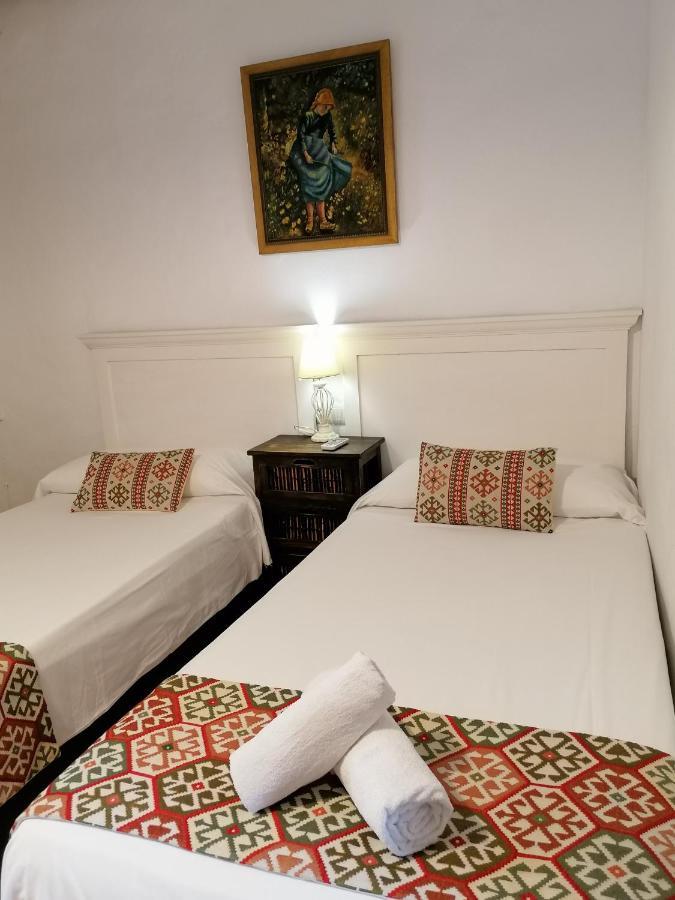 Apartamentos El Patio Andaluz Jerez de la Frontera Kültér fotó
