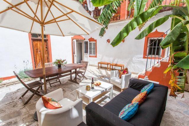 Apartamentos El Patio Andaluz Jerez de la Frontera Kültér fotó